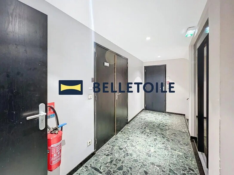 Bureau dans Paris à louer - Photo de l’immeuble – Image 2 sur 25