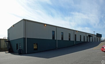 636 Signal Hill Dr, Statesville, NC à louer Photo intérieure– Image 1 sur 1