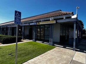 23322-24400 Muirlands Blvd, Lake Forest, CA à louer Photo intérieure– Image 1 sur 4
