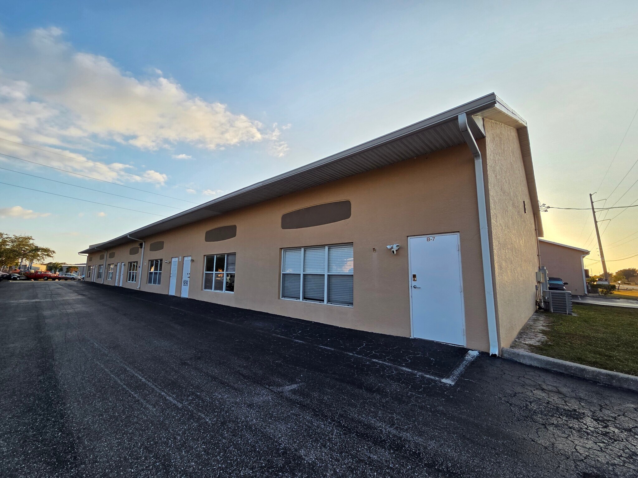 19800 Veterans Blvd, Port Charlotte, FL à louer Photo intérieure– Image 1 sur 5