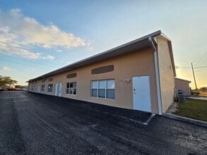 19800 Veterans Blvd, Port Charlotte, FL à louer Photo intérieure– Image 1 sur 5