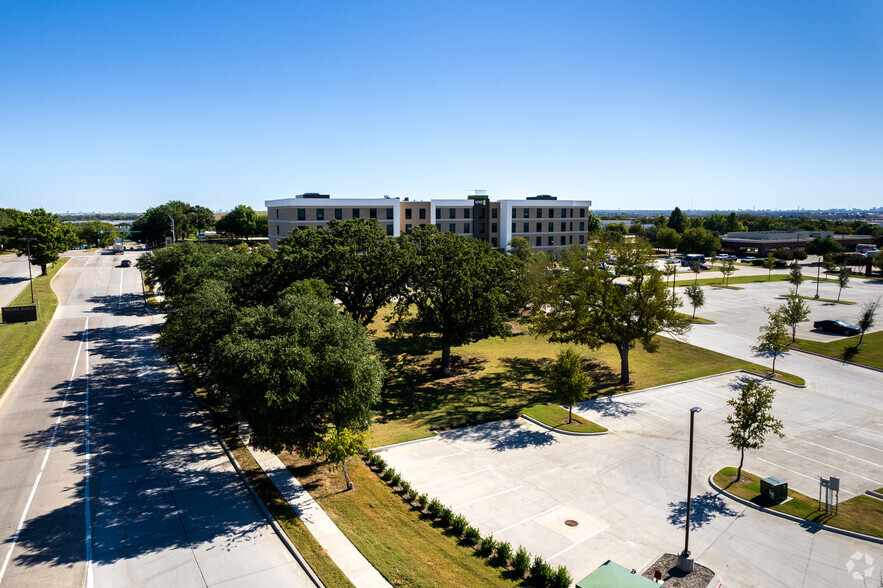 SEC of I-35 & Corporate Dr, Lewisville, TX à louer - Aérien – Image 3 sur 18