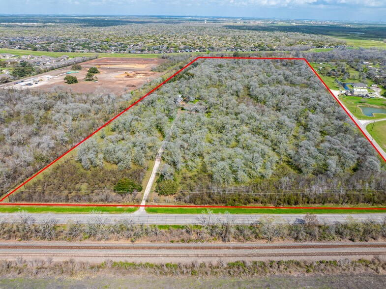 8515 FM 2759 Hwy, Richmond, TX à vendre - Photo principale – Image 1 sur 11