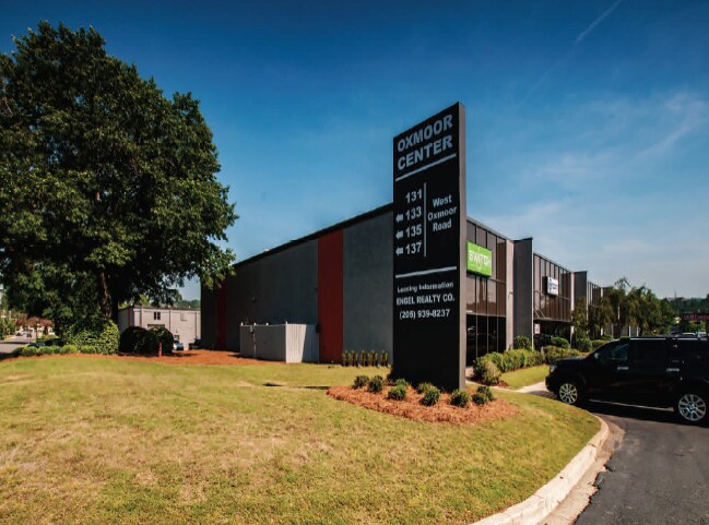 131 W Oxmoor Rd, Birmingham, AL à louer - Photo principale – Image 1 sur 11