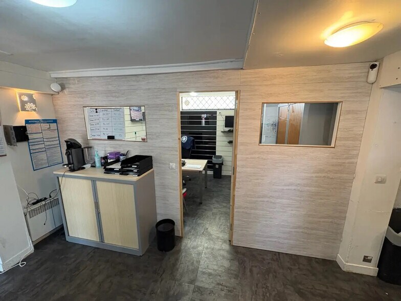 14 Place De L'Europe, Émerainville à louer - Photo intérieure – Image 3 sur 4