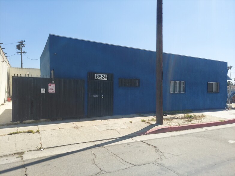 6524 8th Ave, Los Angeles, CA à louer - Photo de l’immeuble – Image 1 sur 17