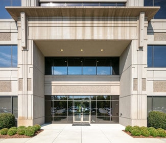Plus de détails pour 3011 Sutton Gate Dr E, Suwanee, GA - Bureau à louer
