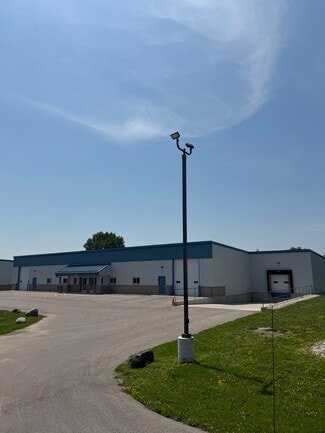 Plus de détails pour 130 Hallberg St, Delavan, WI - Industriel/Logistique à louer
