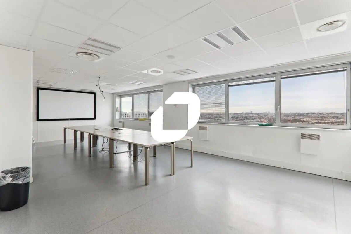 Bureau dans Noisy-le-Grand à louer Photo intérieure– Image 1 sur 4