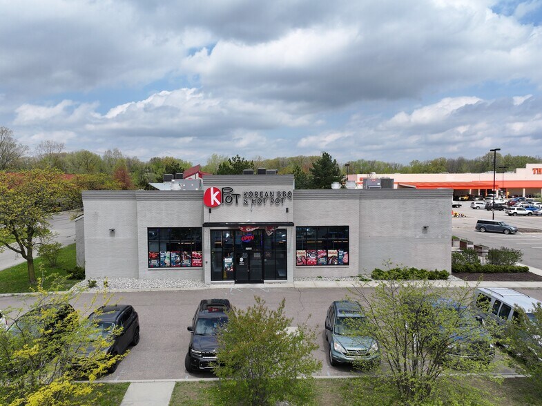 21200 Penn St, Taylor, MI à vendre - Photo de l’immeuble – Image 1 sur 29