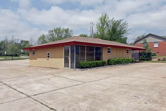 Plus de détails pour 1413 S Boulevard St, Edmond, OK - Bureau à vendre