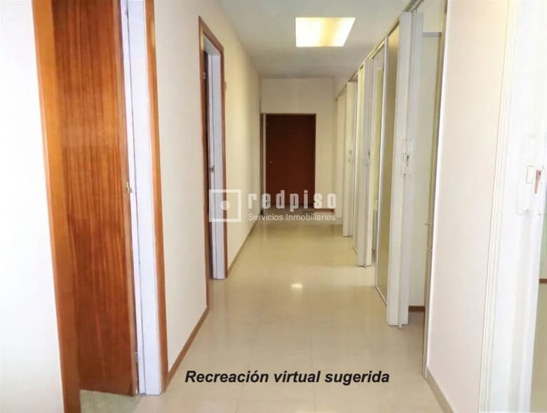 Immeuble residentiel dans Madrid, Madrid à vendre - Photo intérieure – Image 3 sur 8