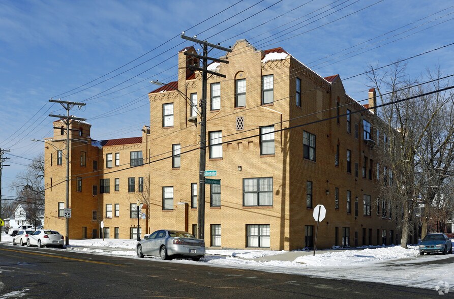 9645 Shoemaker St, Detroit, MI à vendre - Photo principale – Image 1 sur 4