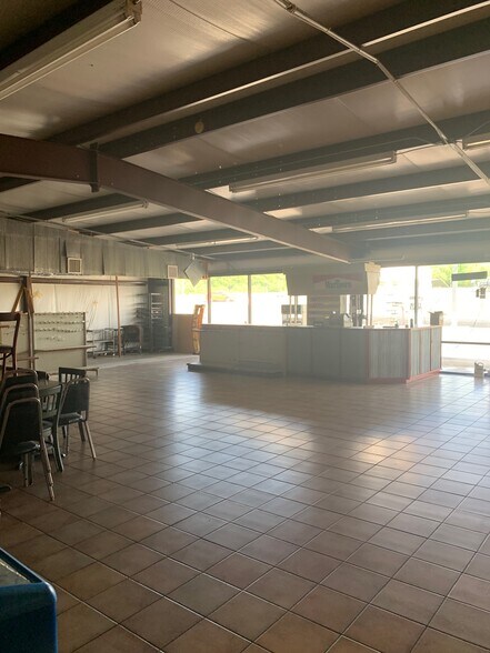 16508 Hwy 65 S, Damascus, AR à vendre - Photo de l’immeuble – Image 3 sur 23