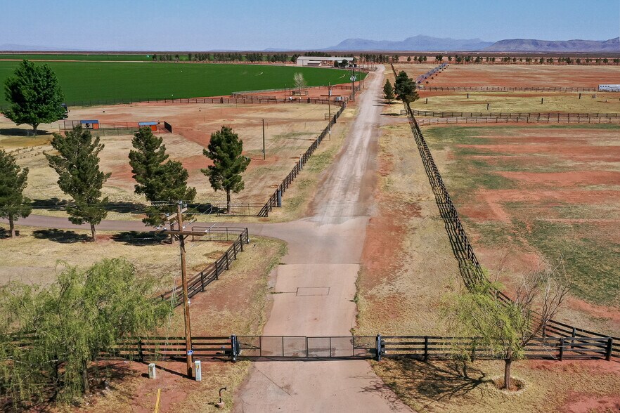 8196 US-54, Tularosa, NM à vendre - Aérien – Image 3 sur 49