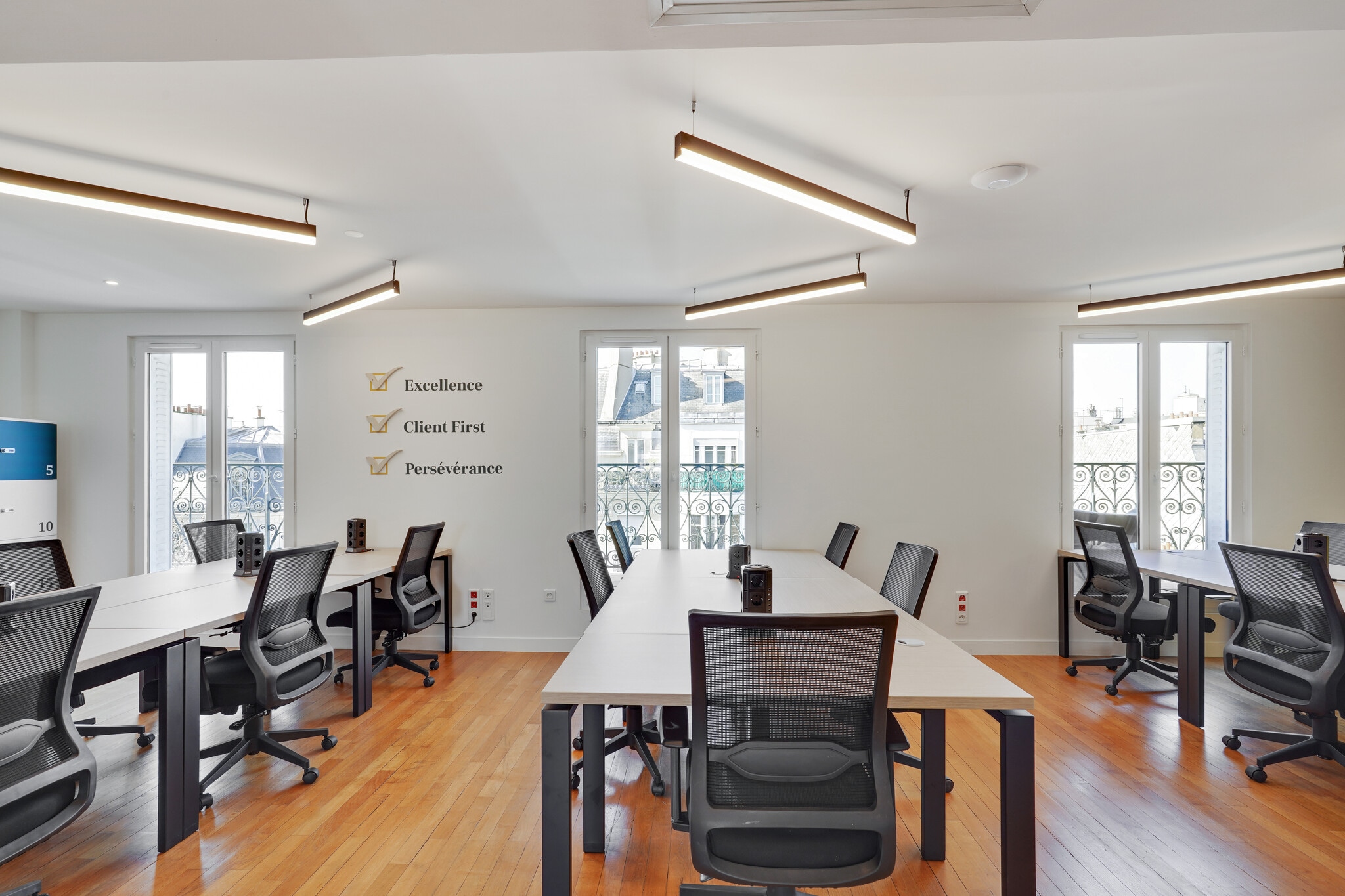 10 Avenue Franklin D. Roosevelt, Paris à louer Photo intérieure– Image 1 sur 6