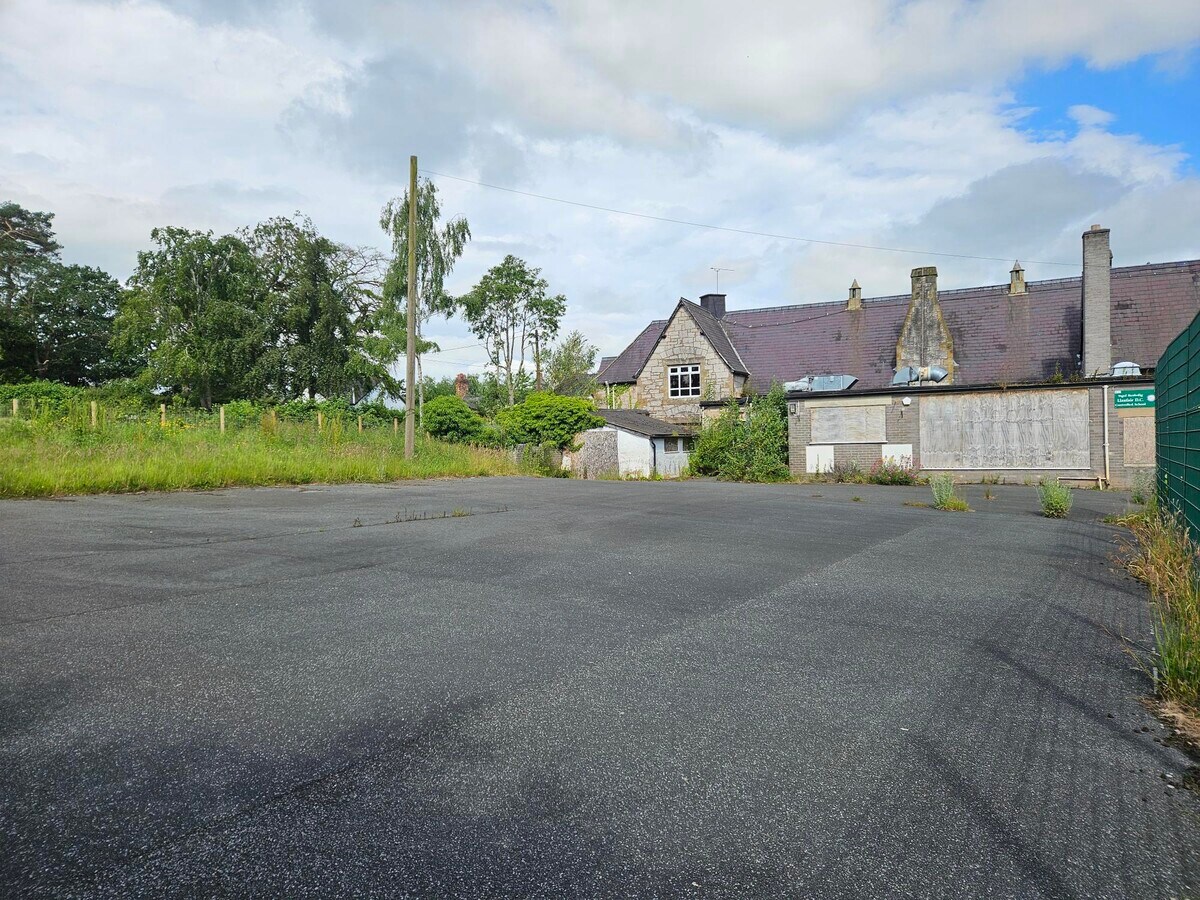 View Photo
