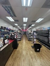 9455-9569 S Dixie Hwy, Miami, FL à louer Photo intérieure– Image 2 sur 6