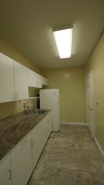 9822 Anderson Rd, Tampa, FL à vendre - Vidéo sur l’annonce professionnelle – Image 2 sur 43