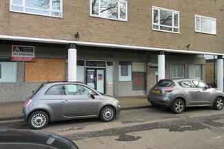 Plus de détails pour 6-14 High St, Shepperton - Local commercial à louer