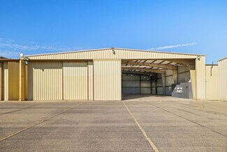 Plus de détails pour 900 Airport Rd, Santa Ynez, CA - Spécialisé à vendre