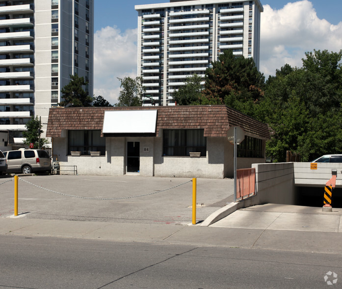 84 Merton St, Toronto, ON à louer - Photo principale – Image 1 sur 2
