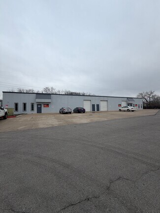 Plus de détails pour 11513 Strang Line Rd, Olathe, KS - Industriel/Logistique à louer