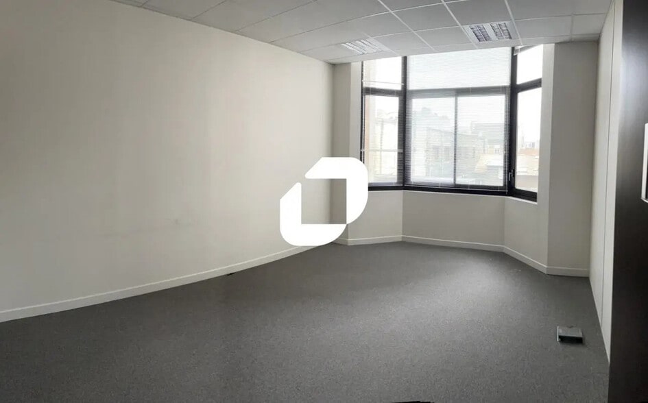1/5 Rue De Talleyrand, Reims à louer - Photo de l’immeuble – Image 2 sur 6