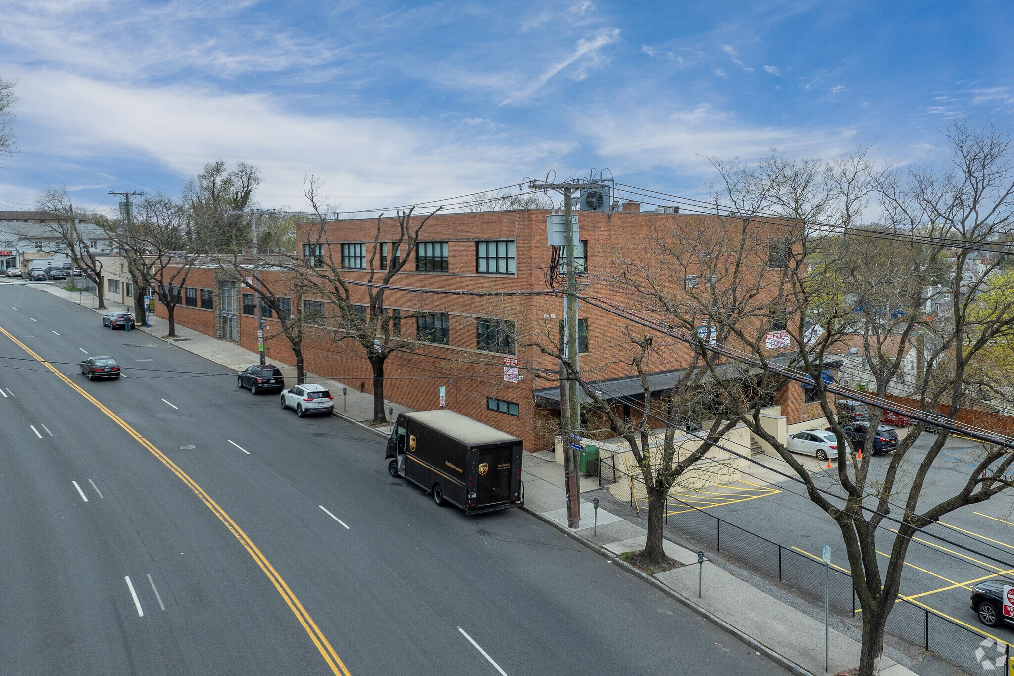 949-955 Yonkers Ave, Yonkers, NY à louer Photo principale– Image 1 sur 38