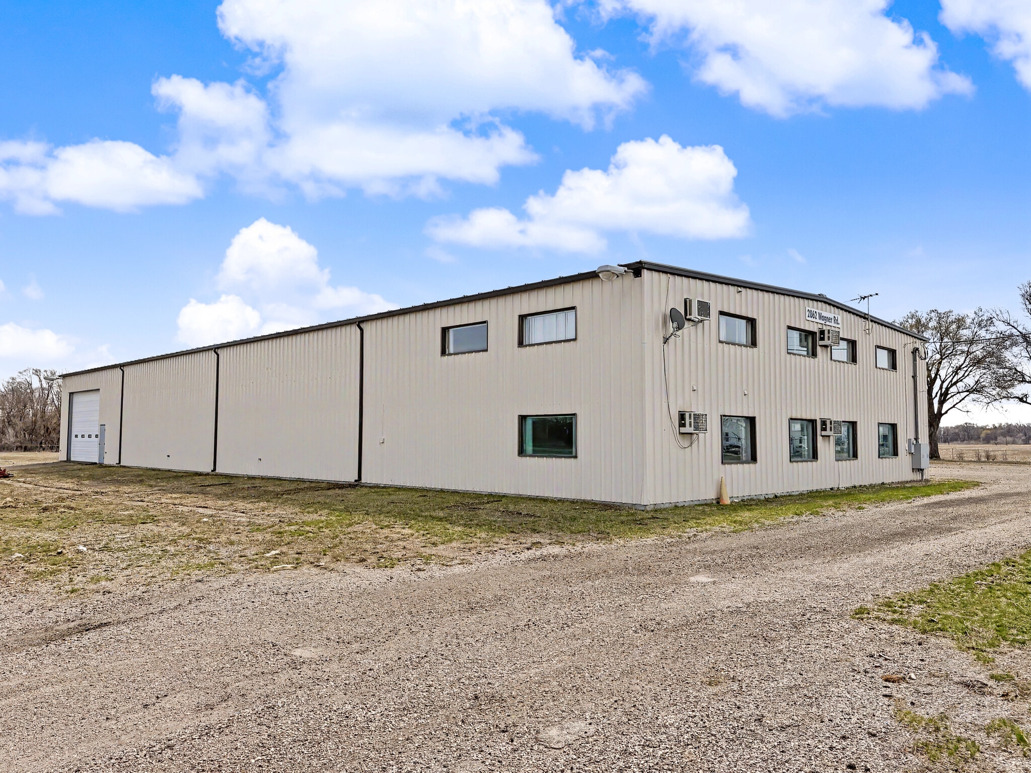 2862 Wagner Rd, Waterloo, IA à louer Photo intérieure– Image 1 sur 22