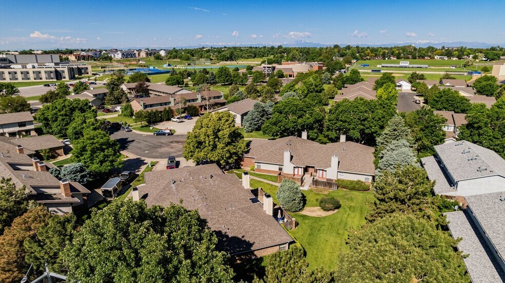 2162 35th Avenue Ct, Greeley, CO à vendre - Photo de l’immeuble – Image 2 sur 49