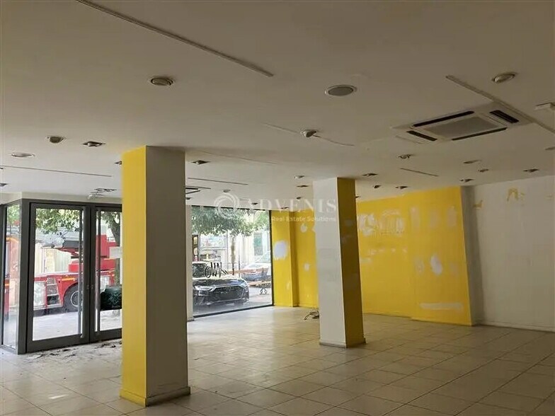 Local commercial dans Bourges à louer - Photo intérieure – Image 1 sur 4