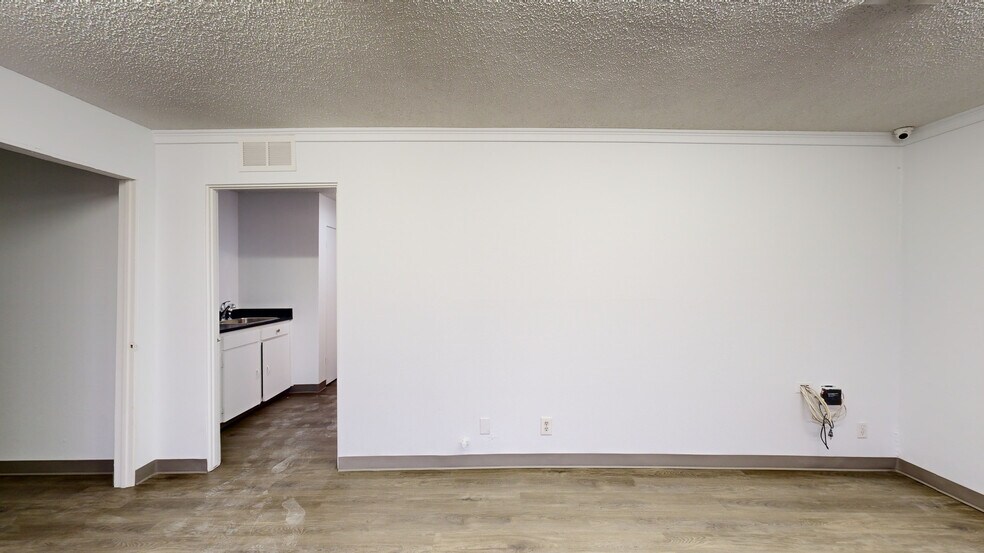 2630 Northaven Rd, Dallas, TX à louer - Numérisation 3D Matterport – Image 3 sur 25