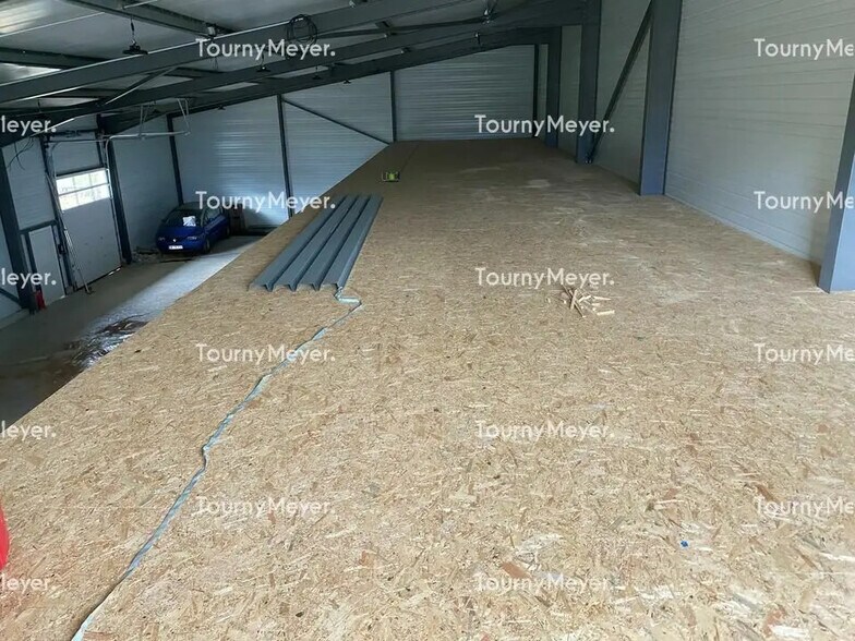 Local d’activités dans Garidech à louer - Photo de l’immeuble – Image 2 sur 11