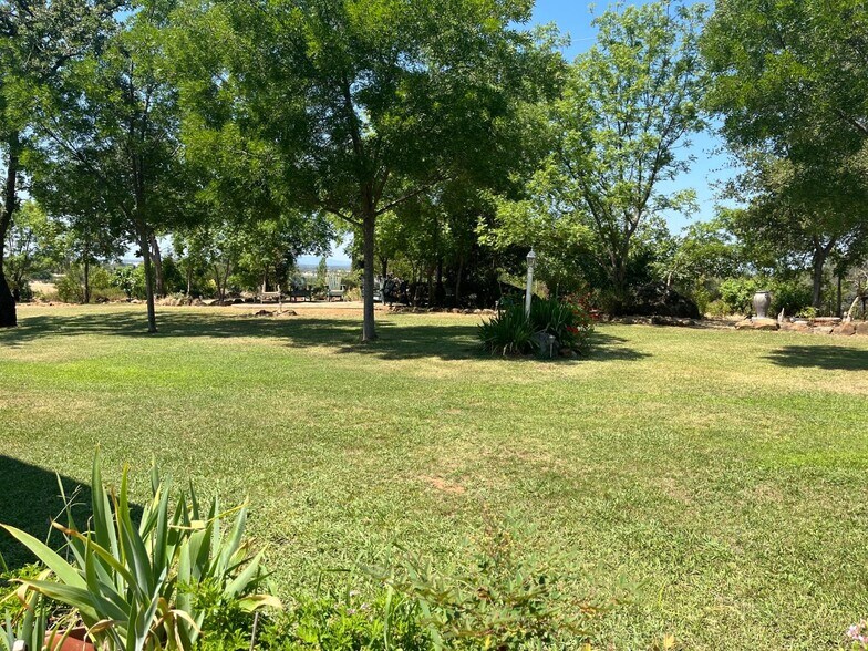 38 Montana Ave, Oroville, CA à vendre - Photo de l’immeuble – Image 2 sur 21