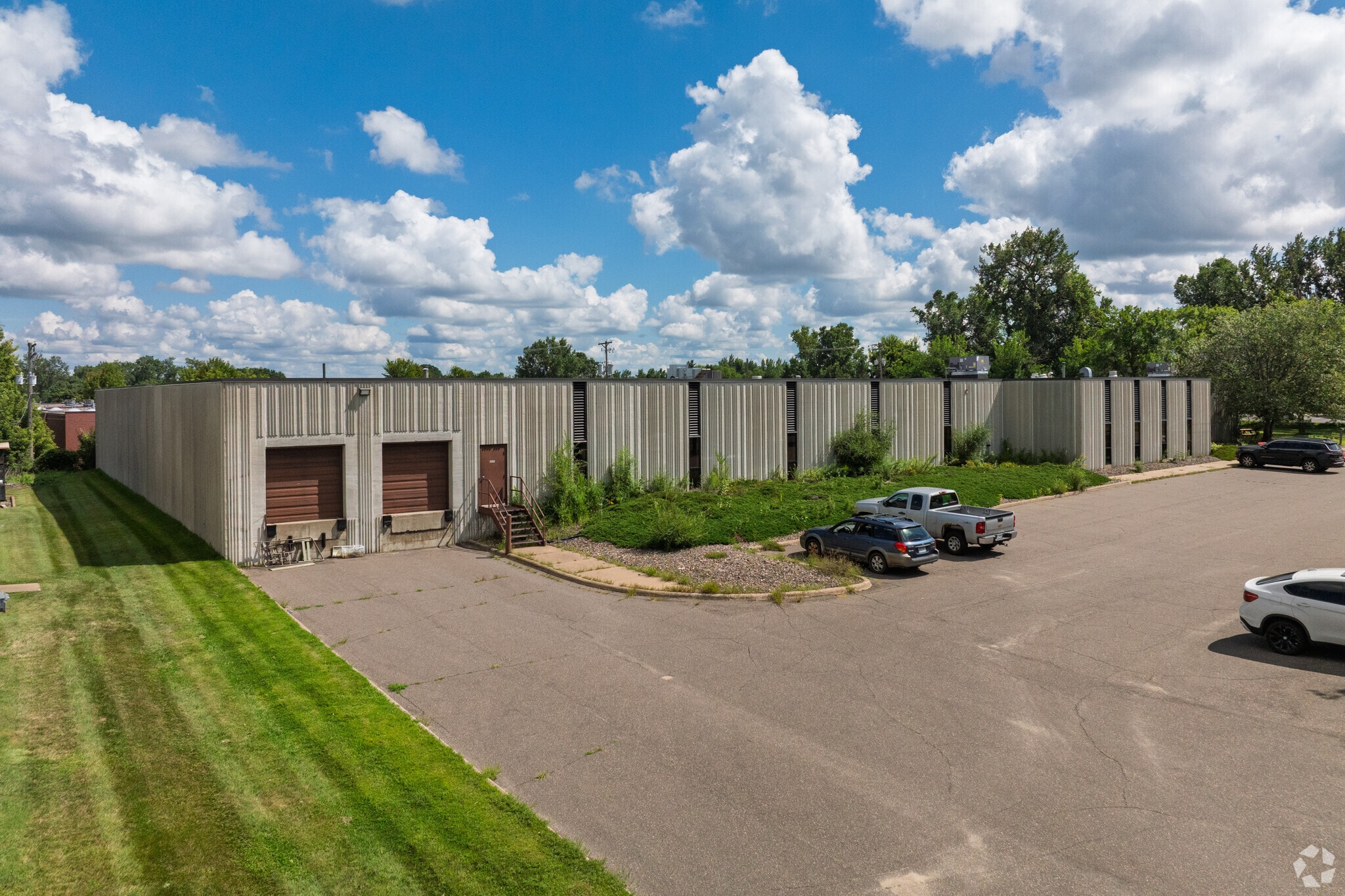 3560 Hoffman Rd E, Vadnais Heights, MN à vendre Photo principale– Image 1 sur 5