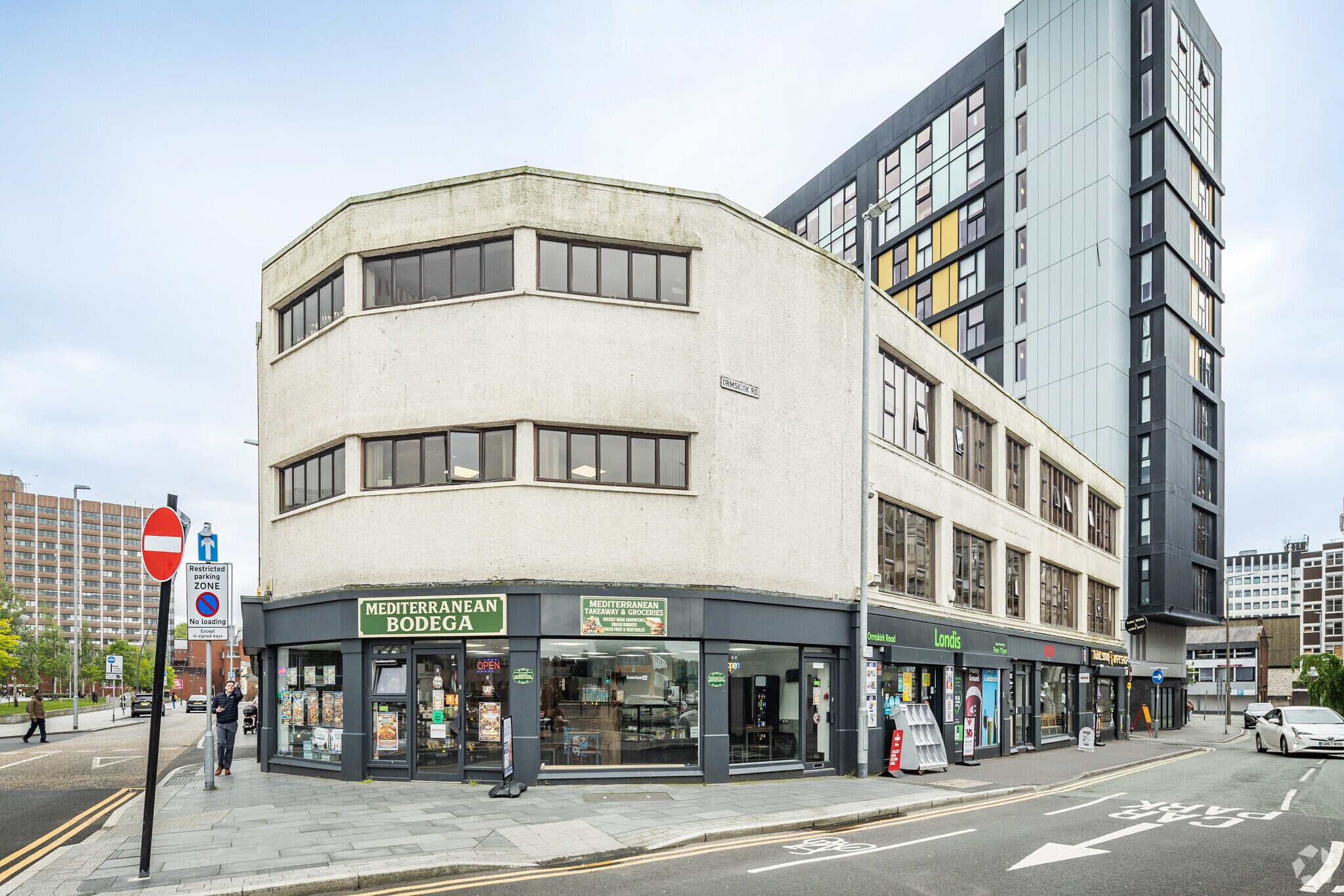 32-44 Ormskirk Rd, Preston à louer Photo principale– Image 1 sur 4