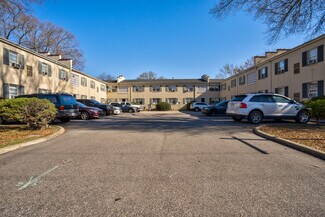 Plus de détails pour 718 Sunset Ave, Rocky Mount, NC - Logement à vendre