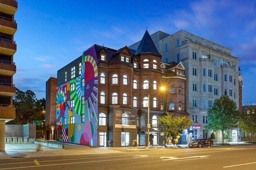 2525 Pennsylvania Ave NW, Washington, DC à louer - Photo de l’immeuble – Image 2 sur 13