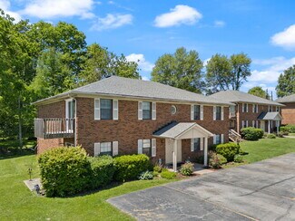 Plus de détails pour 808 S Indiana Ave, Sellersburg, IN - Logement à vendre