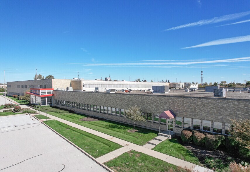 2855 N Franklin Rd, Indianapolis, IN à louer - Photo de l’immeuble – Image 2 sur 5