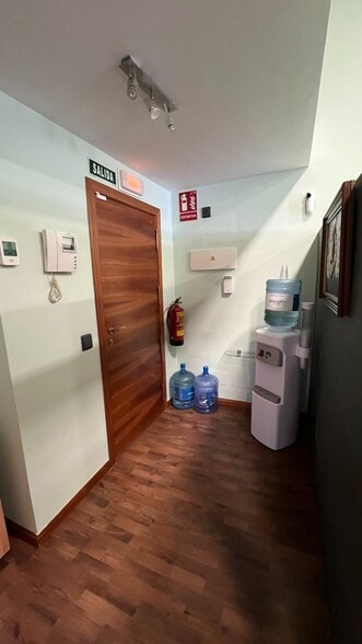 Avenida de la Industria, 37, Tres Cantos, Madrid à vendre - Photo intérieure – Image 2 sur 5