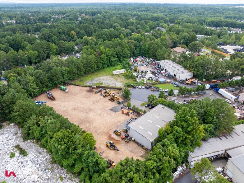 2725 Keystone Ct, Norcross, GA à louer - Photo de l’immeuble – Image 2 sur 17