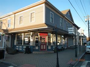 98 Clinton St, Montgomery, NY à louer - Photo de l’immeuble – Image 2 sur 2