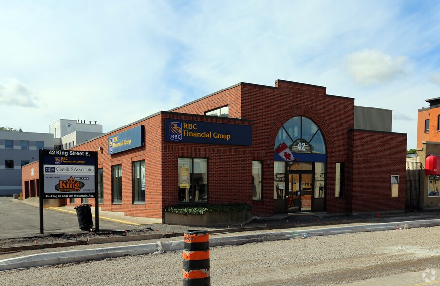 42 King St E, Stoney Creek, ON à louer - Photo principale – Image 1 sur 5