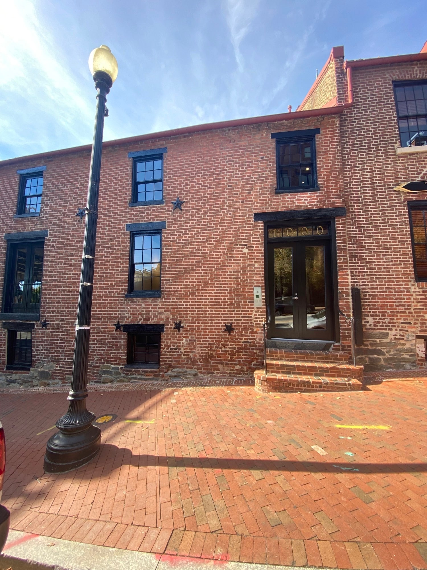 1000-1010 Wisconsin Ave NW, Washington, DC à louer Photo de l’immeuble– Image 1 sur 8