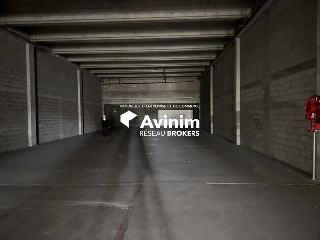 Plus de détails pour Industriel/Logistique à louer