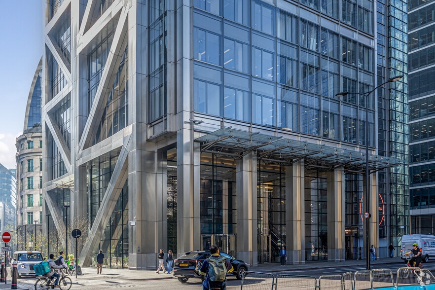 110 Bishopsgate, Londres à louer - Photo de l’immeuble – Image 2 sur 20