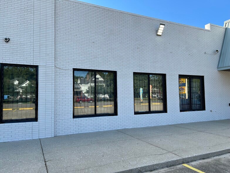 7316 1st Ave N, Birmingham, AL à louer - Photo de l’immeuble – Image 3 sur 14