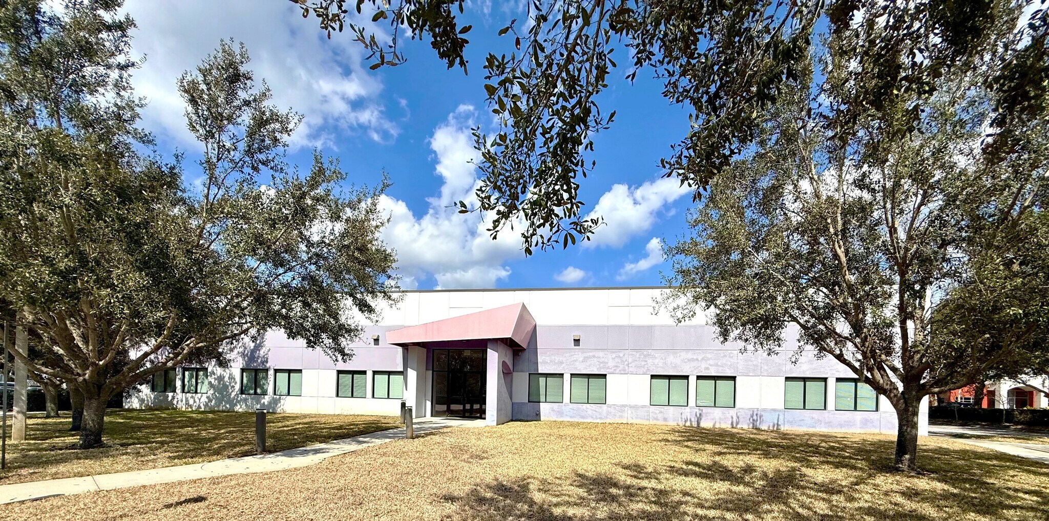 1025 Willa Springs Dr, Winter Springs, FL à vendre Photo principale– Image 1 sur 12